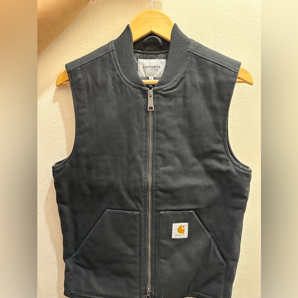 Carhartt vest